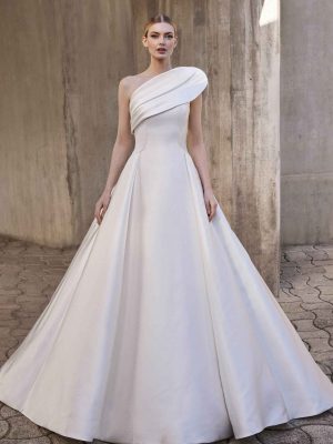 Maiden by Pronovias