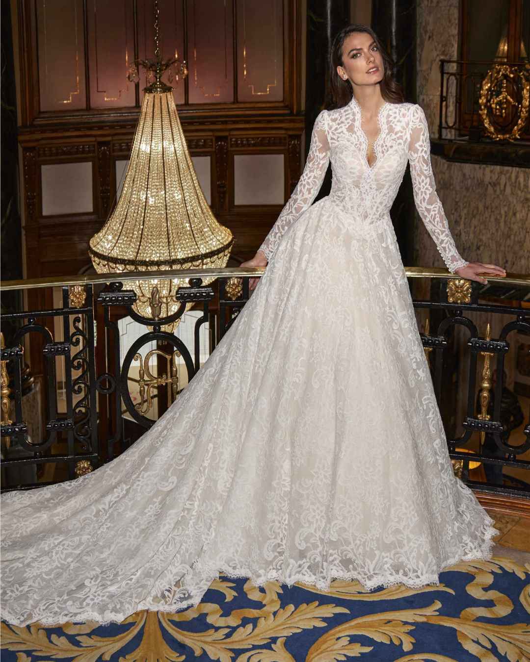 2 Bithynia by Pronovias