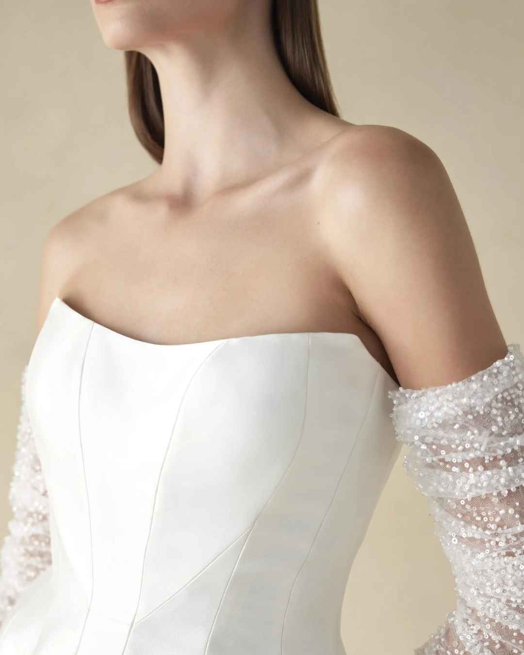 3 Sting by Pronovias