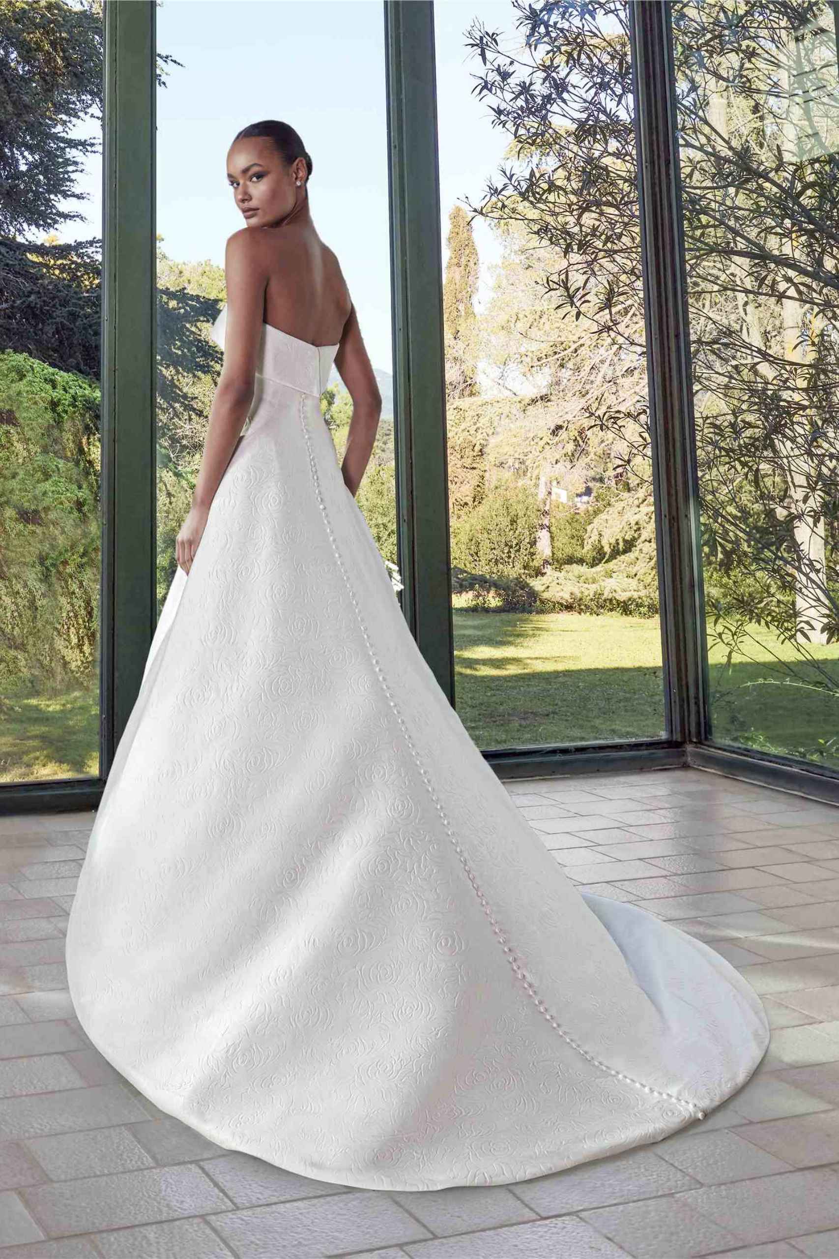 4 Skies by Pronovias