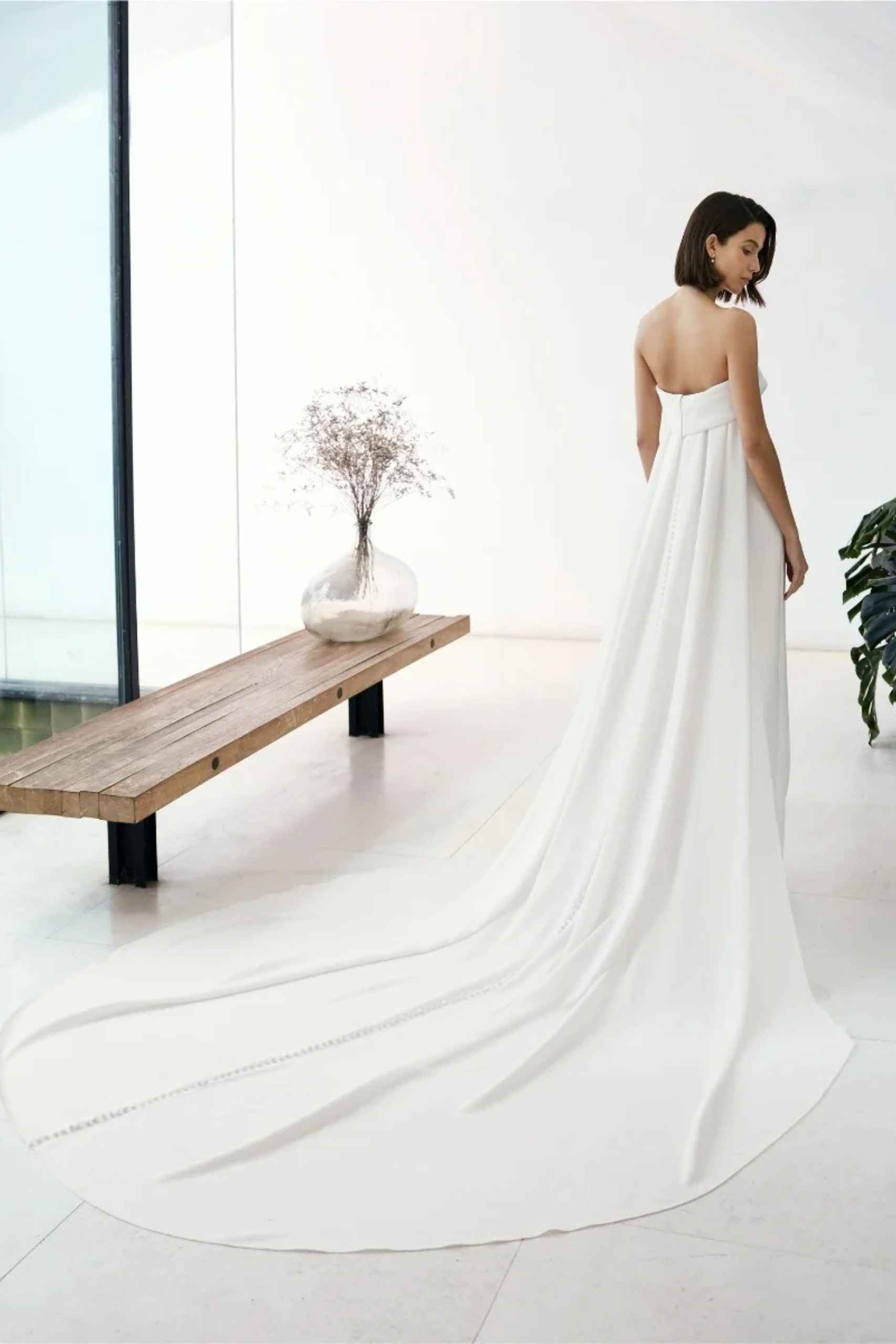 2 Yuval by Pronovias