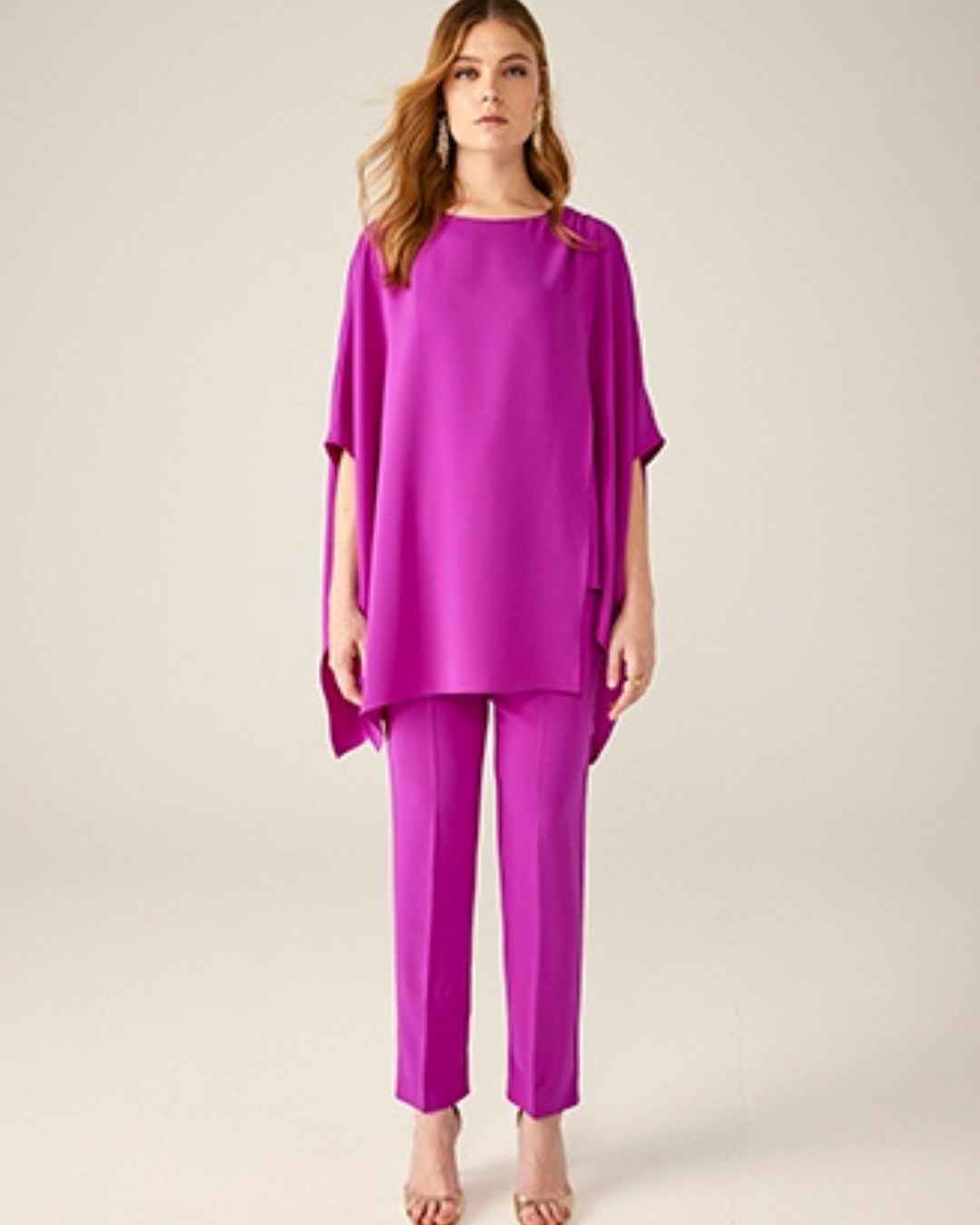 2 51017 by Carla Ruiz