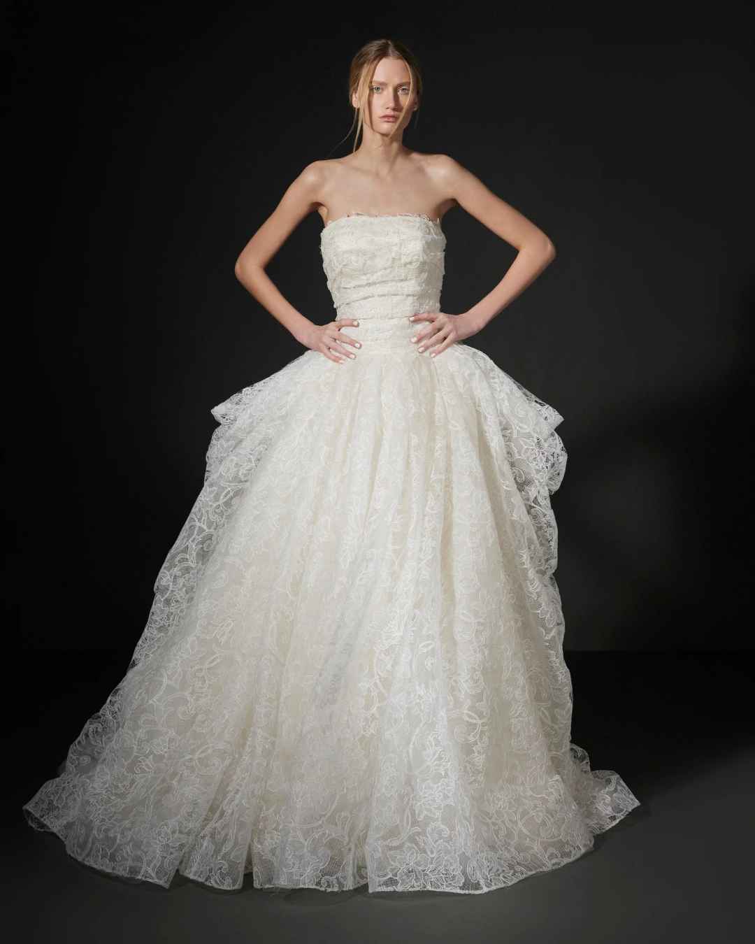 2 Roux by Vera Wang