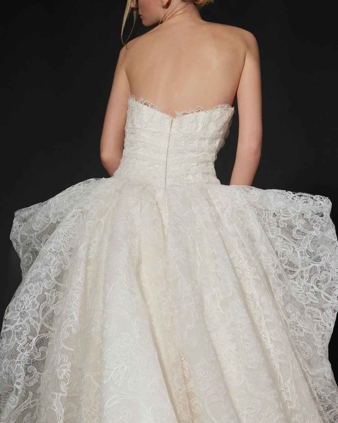 4 Roux by Vera Wang