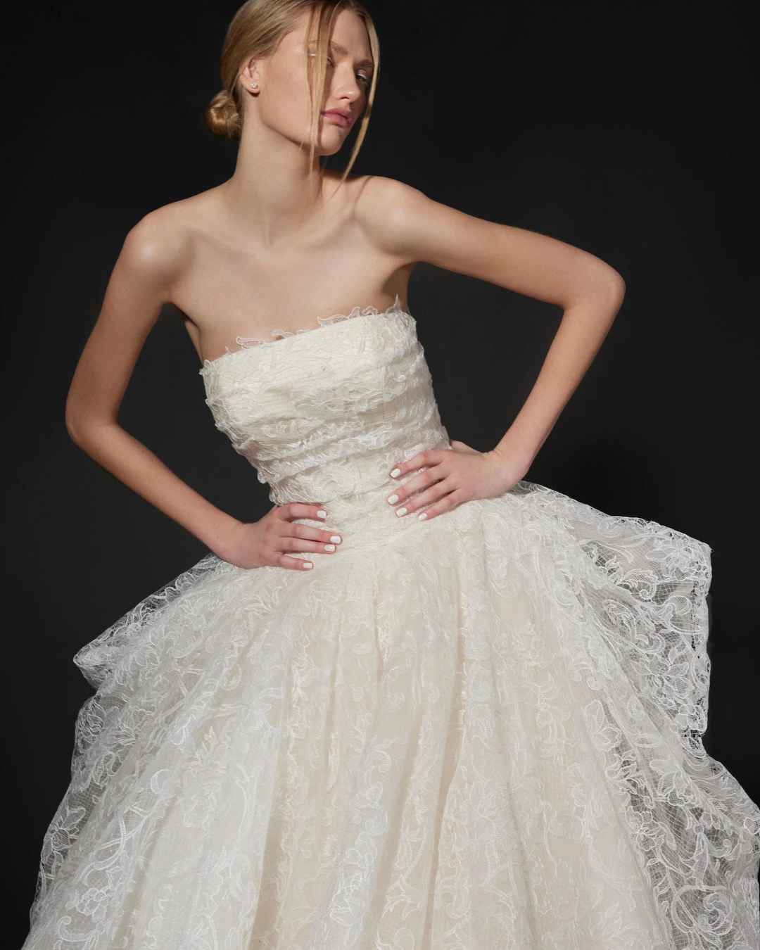 5 Roux by Vera Wang